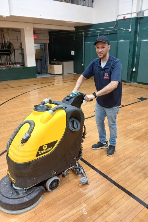 Janitorial Services - Professional commercial cleaning service